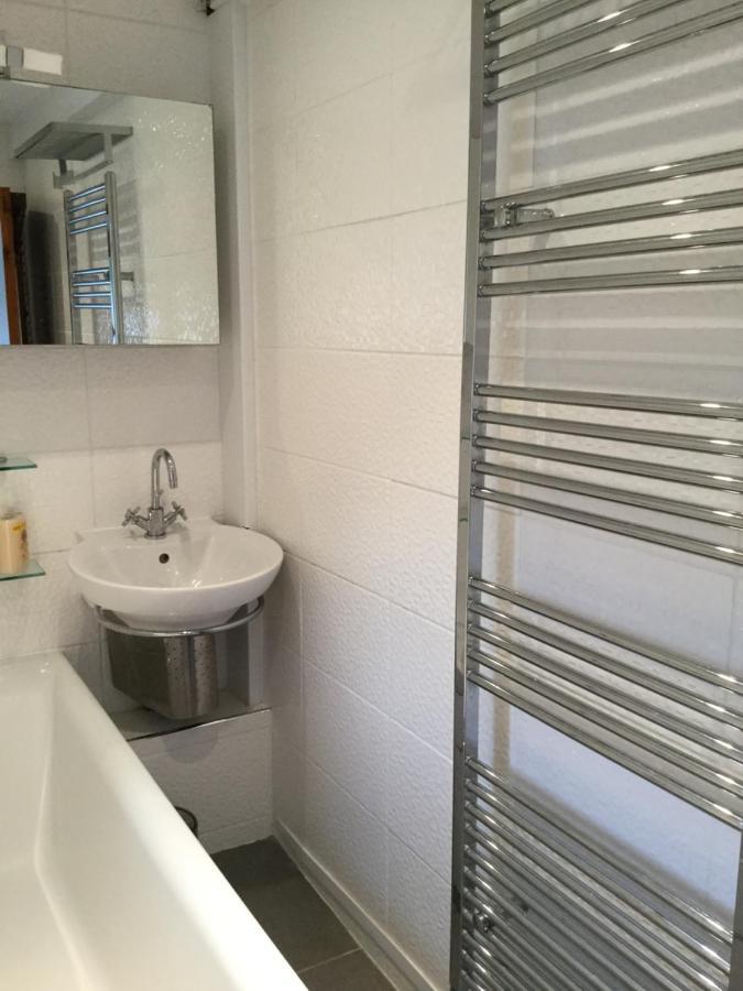 לינה וארוחת בוקר חלנדודנו Garden Flat 1 מראה חיצוני תמונה