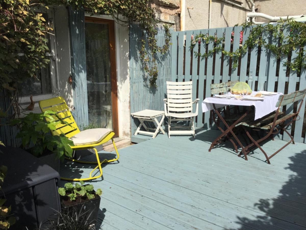 לינה וארוחת בוקר חלנדודנו Garden Flat 1 מראה חיצוני תמונה