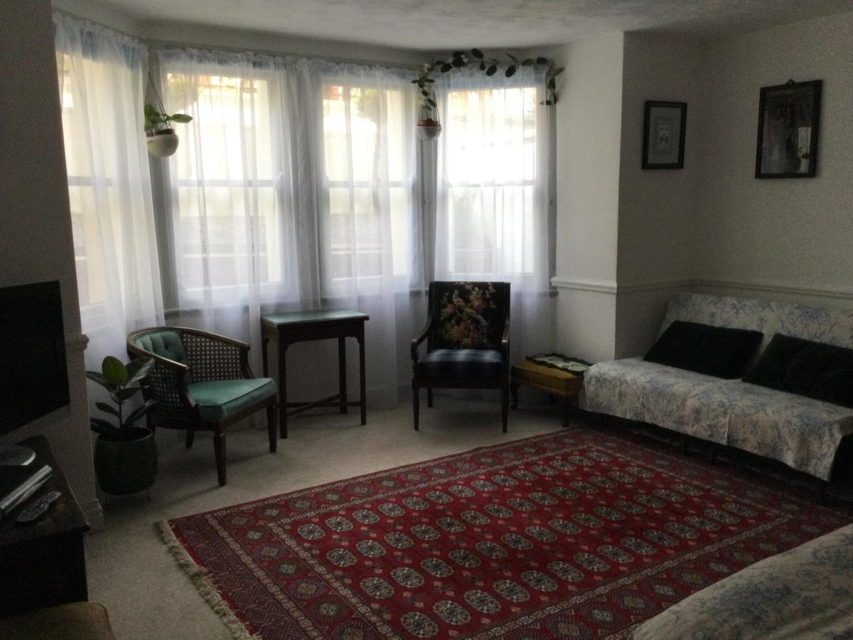 לינה וארוחת בוקר חלנדודנו Garden Flat 1 מראה חיצוני תמונה