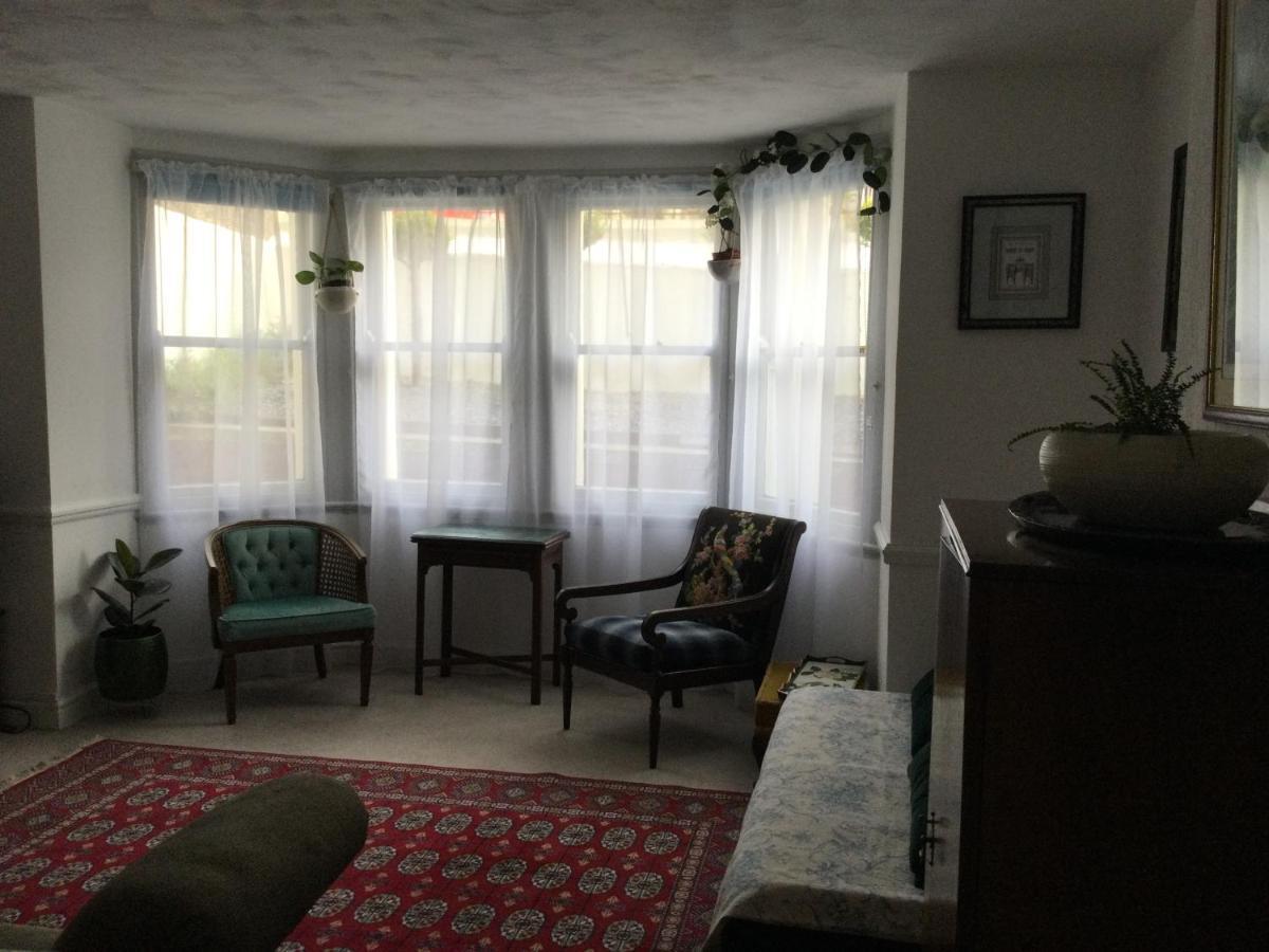 לינה וארוחת בוקר חלנדודנו Garden Flat 1 מראה חיצוני תמונה